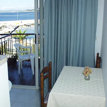 Apartments By The Sea Racisce, Korcula - 161 Apartman *